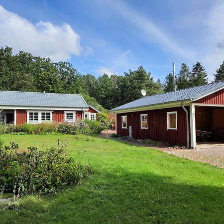 Idyllisches Schwedenhaus In Ruhiger Hanglage Oetzen Bagian luar foto